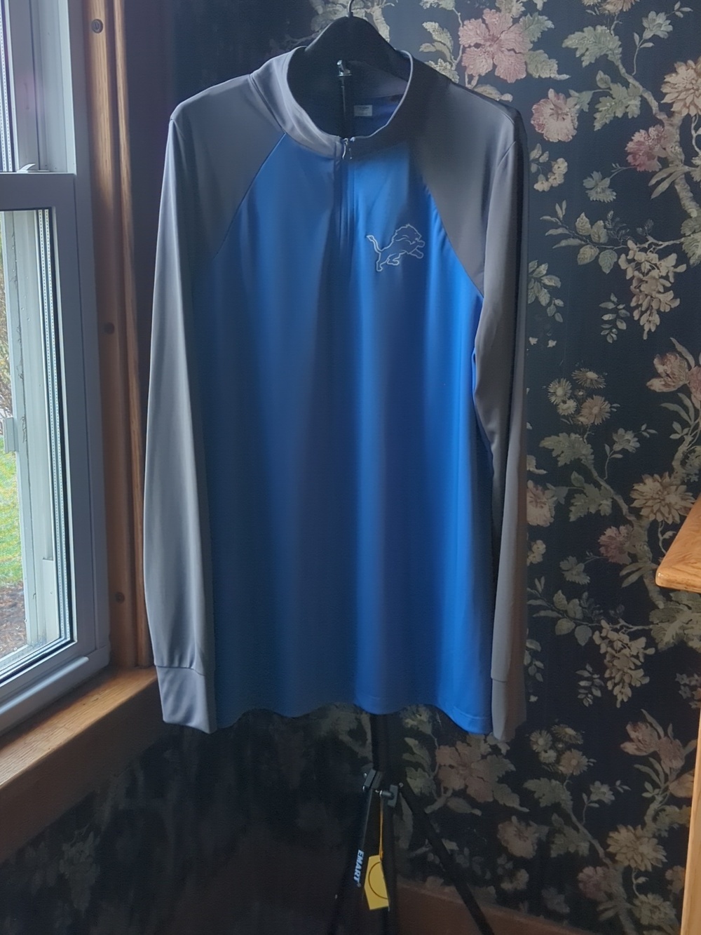NFL Detroit Lions Blue and Gray Long-Sleeve Quarter Zip XXL